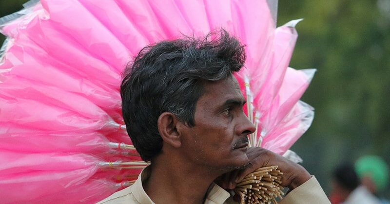 best cotton candy maker for home use in india featured image swag swami article